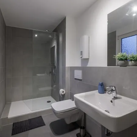 Glück Auf Appartements Lösorter Straße Duisburg Exterior foto