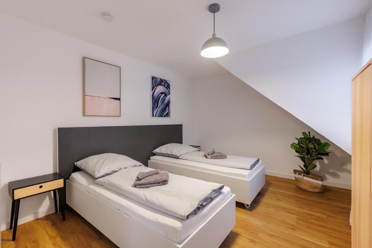 Apartment Glueck Auf Loesorter Strasse Duisburg