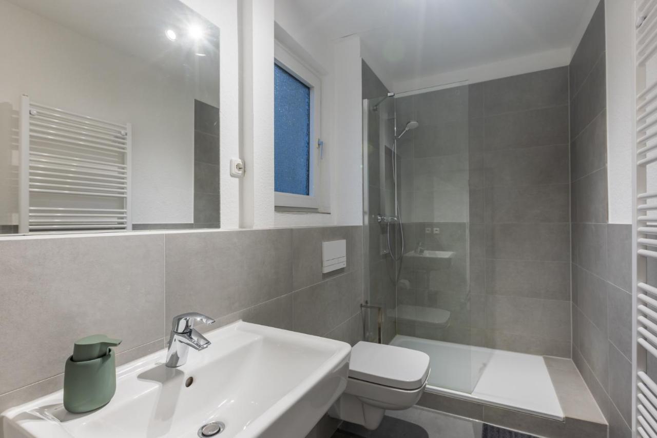 Apartment Glueck Auf Loesorter Strasse Duisburg